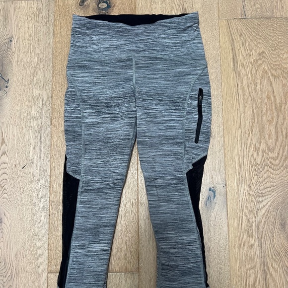 Lululemon leggings 4 - Picture 1 of 3